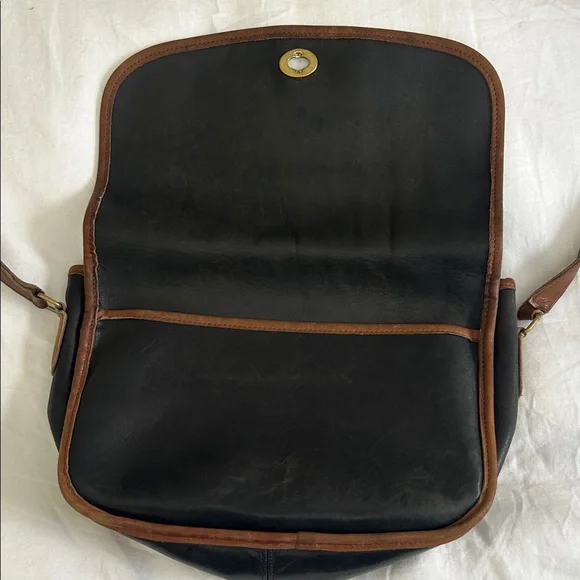 COACH Black and Brown Leather Crossbody Bag - Picture 4 of 11